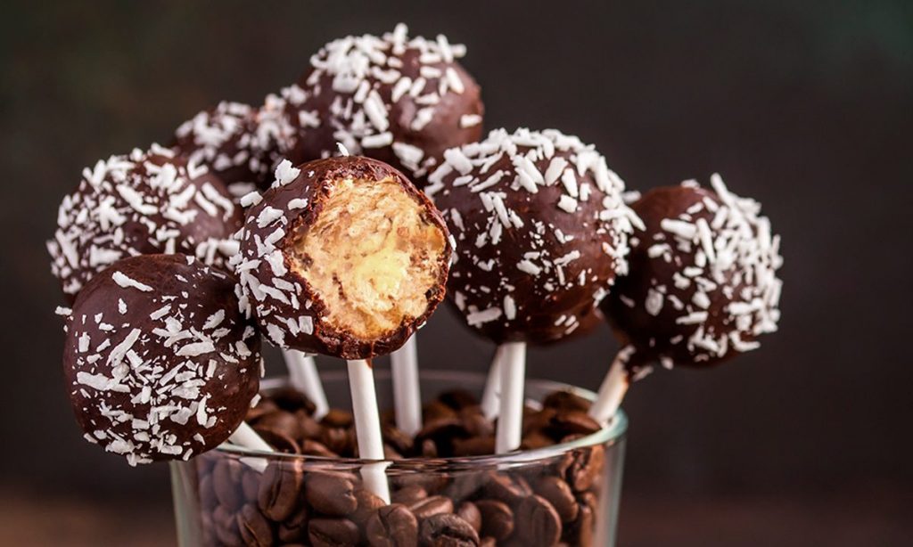 THE COOKING HOME BARISTA: panettone pops